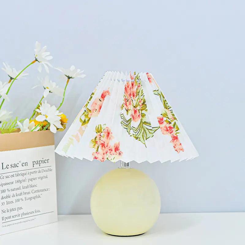 Chic Compact Ceramic Lamp