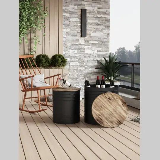 Farmhouse Rustic Metal Accent Cocktail Table, Set Of 2