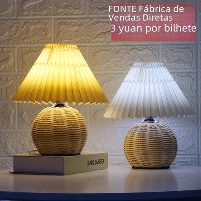 Scandinavian Pleated Bedroom Lamp with LED