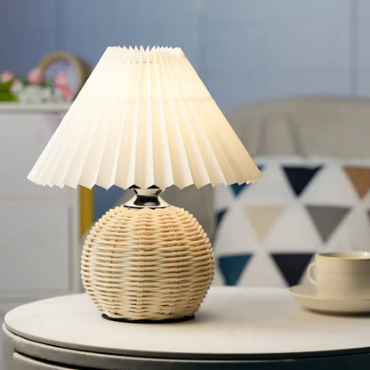 Scandinavian Pleated Bedroom Lamp with LED