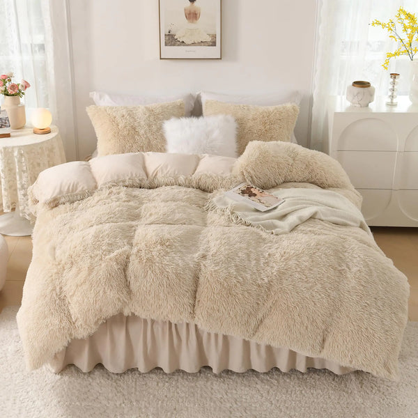 Litanika Plush Beige Comforter Queen Luxury Fluffy Fuzzy Bedding Set for Queen Bed Ultra Soft Velvet Faux Fur Comforter 3 Pieces(1 Shaggy Comforter 90×90 Inch 2 Pillowcases)