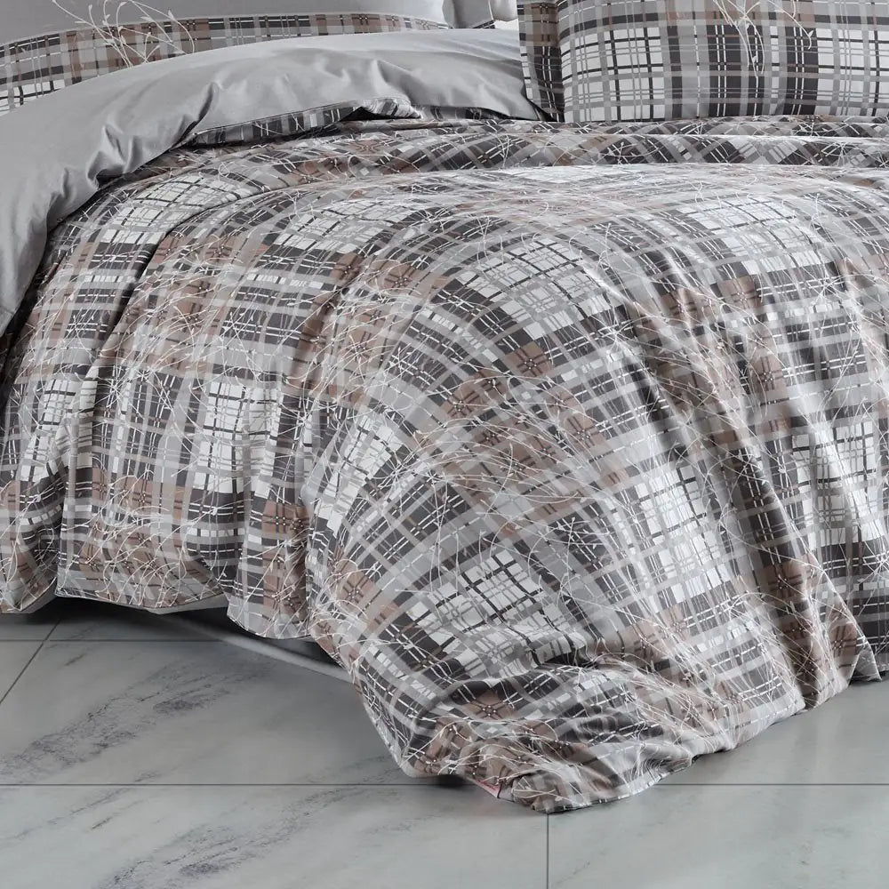 Lucia Cotton Poplin Double Duvet Set